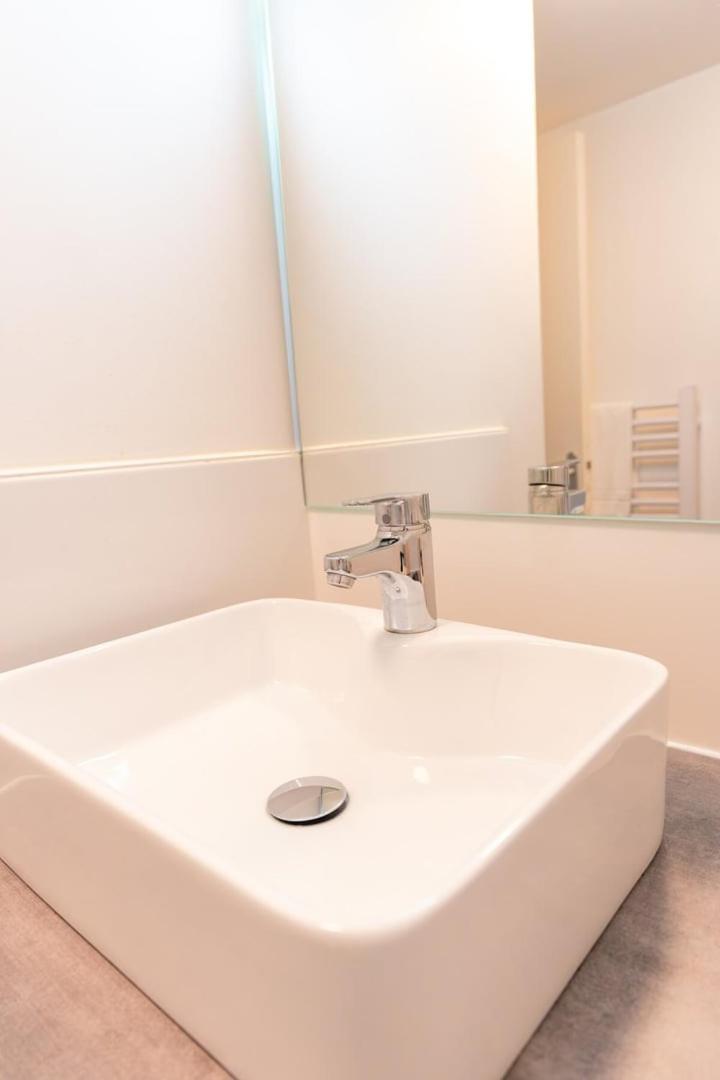 Duplex Confortable En Centre Avec 2 Chambres Châlons-en-Champagne Dış mekan fotoğraf