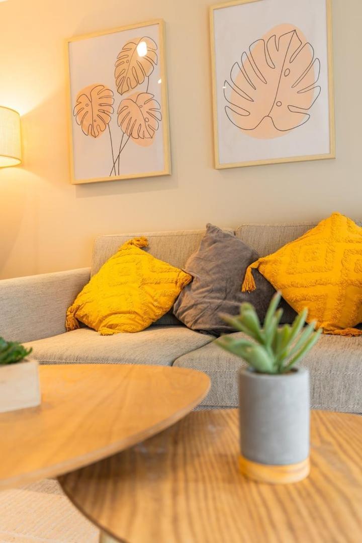 Duplex Confortable En Centre Avec 2 Chambres Châlons-en-Champagne Dış mekan fotoğraf
