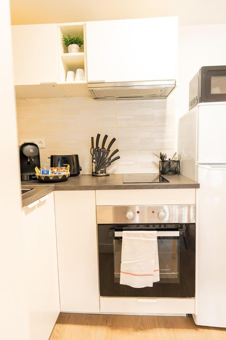 Duplex Confortable En Centre Avec 2 Chambres Châlons-en-Champagne Dış mekan fotoğraf