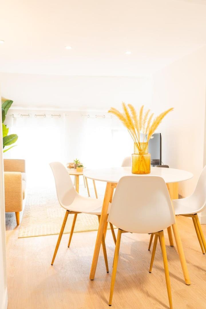 Duplex Confortable En Centre Avec 2 Chambres Châlons-en-Champagne Dış mekan fotoğraf